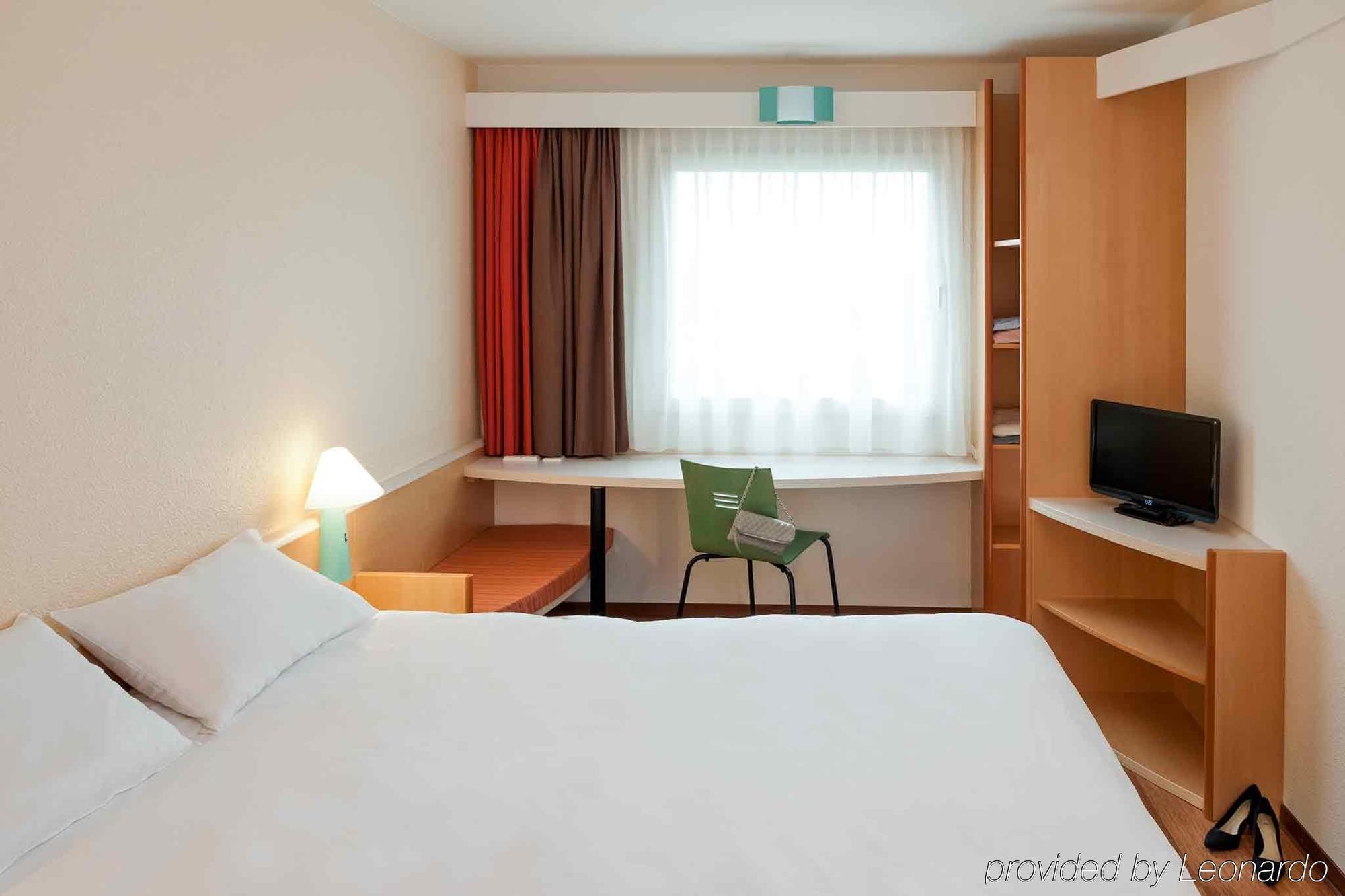 Ibis Aeroport Bale Mulhouse Hotel Сен-Луи Екстериор снимка